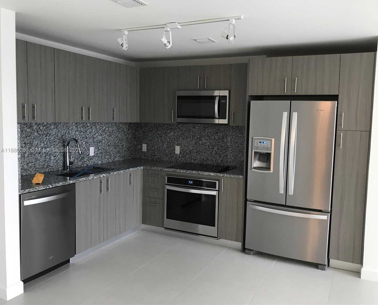 Small Image of 5350 NORTH WEST 84TH AVE #1814, Doral Number 4