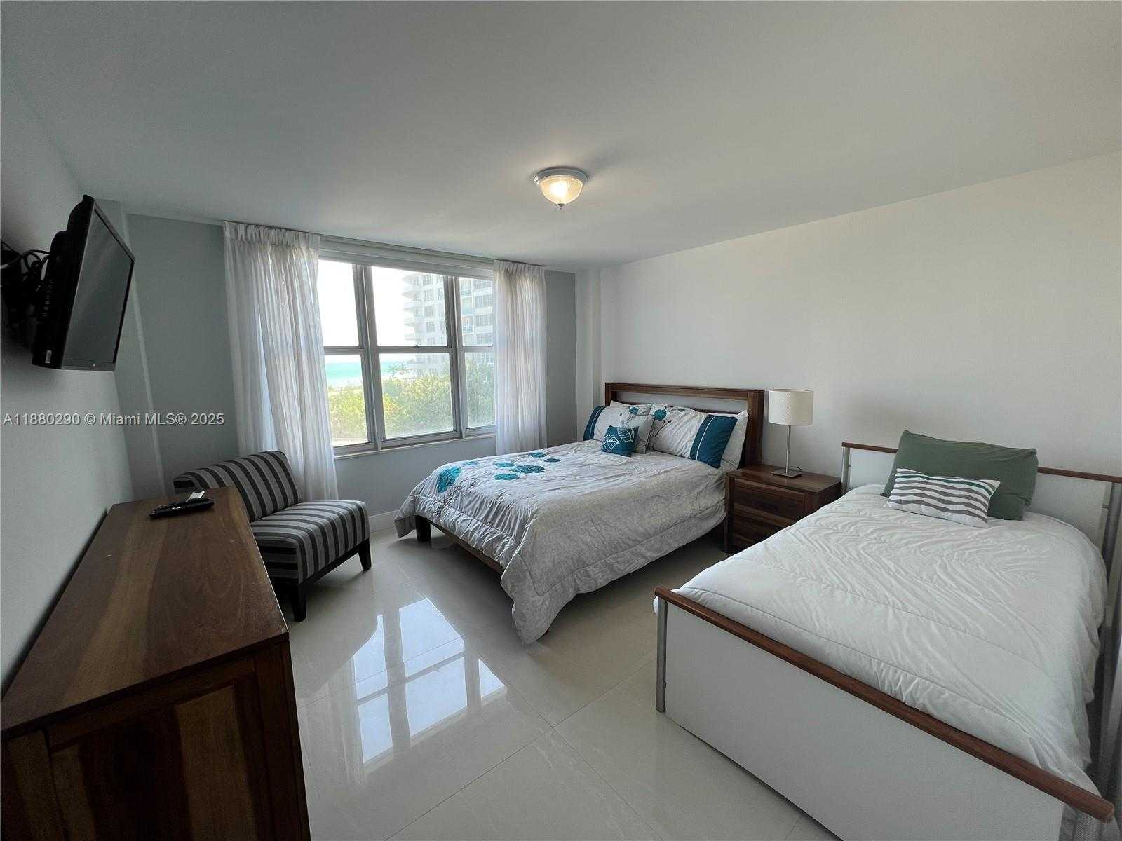 Small Image of 5161 COLLINS AVE #514, Miami Beach Number 13