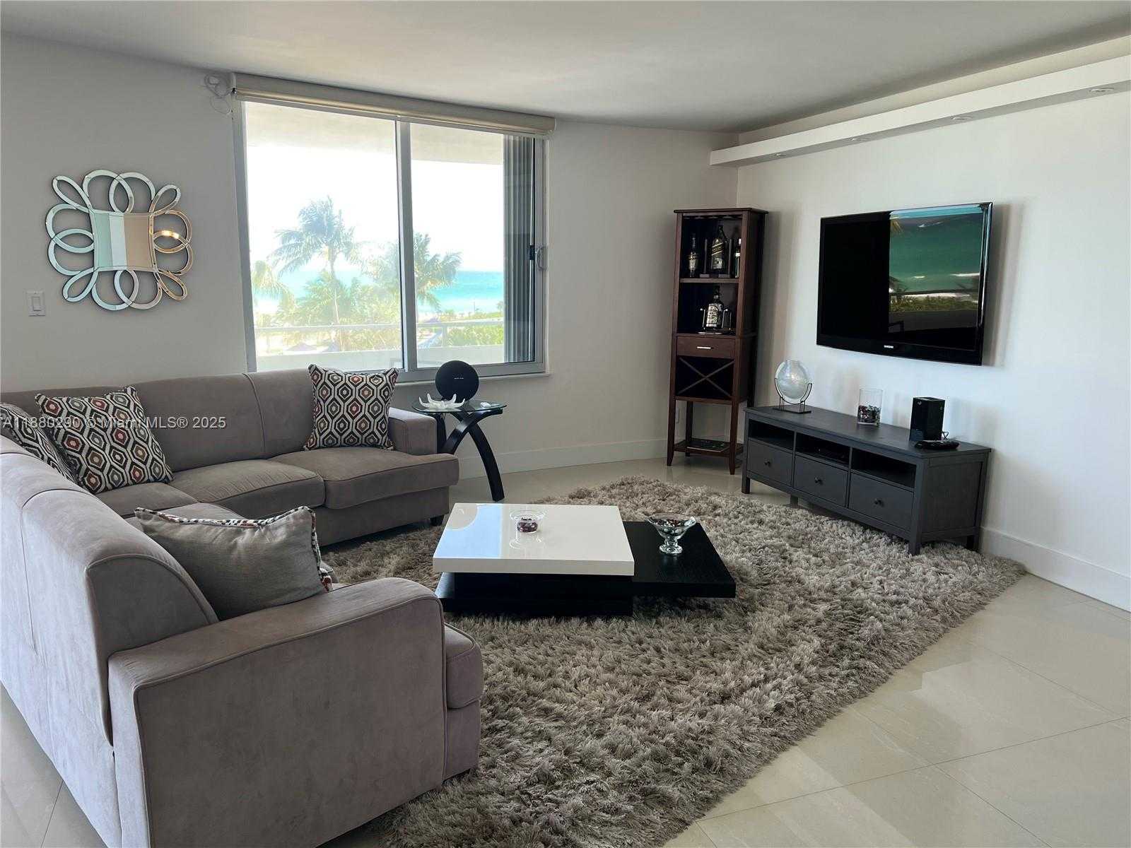 Small Image of 5161 COLLINS AVE #514, Miami Beach Number 7