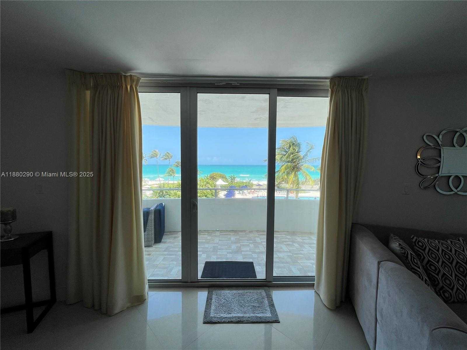 Small Image of 5161 COLLINS AVE #514, Miami Beach Number 8