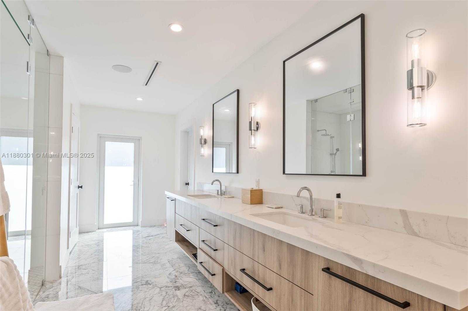 Small Image of 7505 SOUTH WEST 141ST ST, Palmetto Bay Number 14