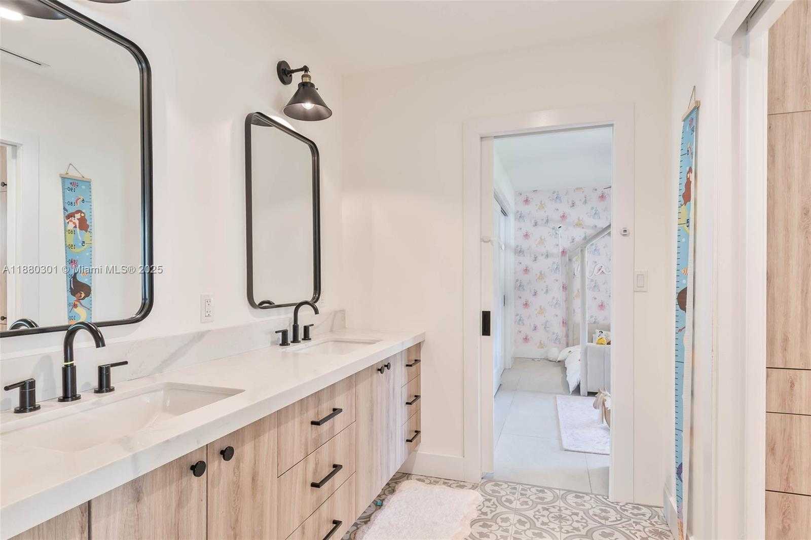 Small Image of 7505 SOUTH WEST 141ST ST, Palmetto Bay Number 19