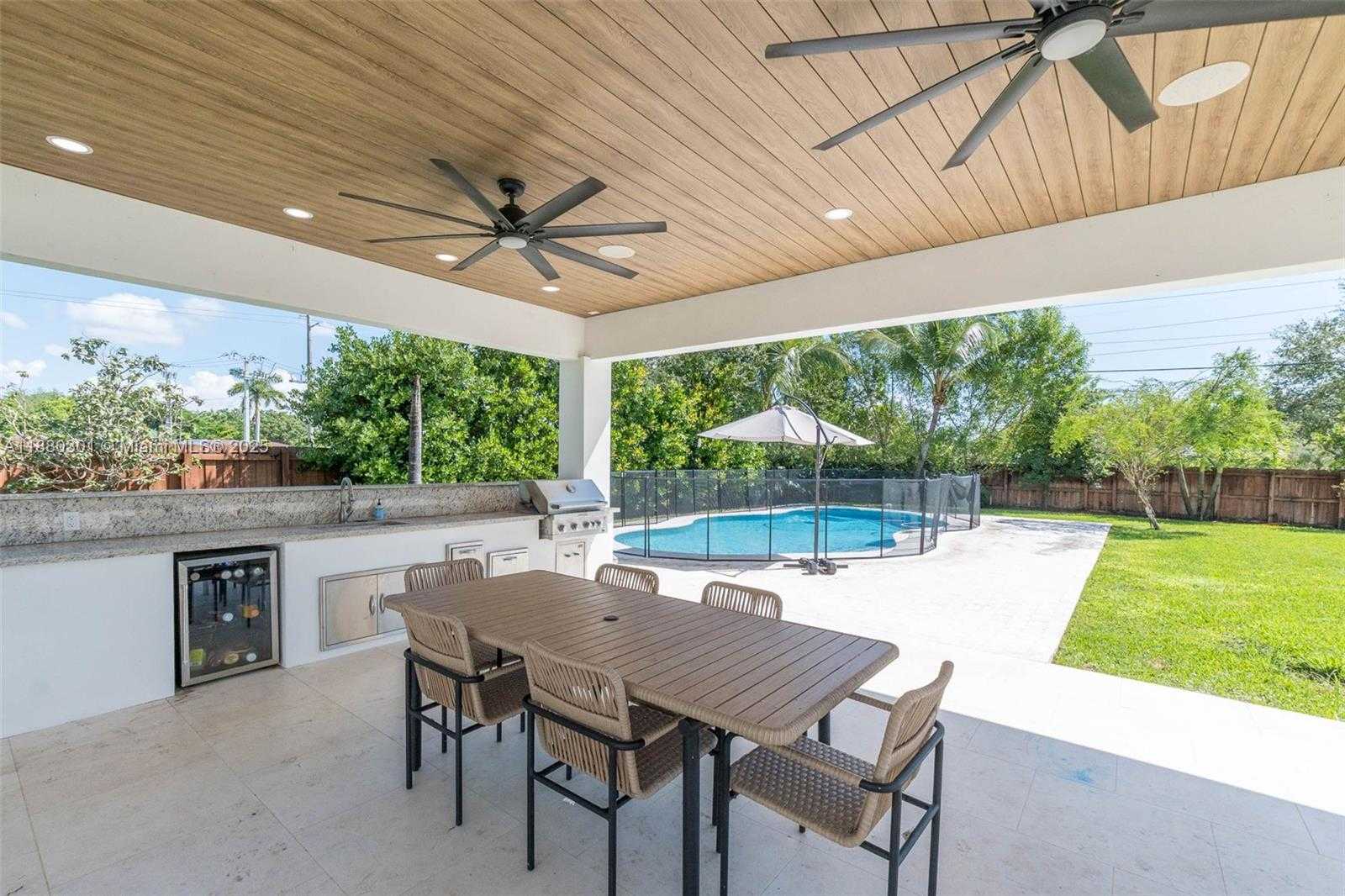 Small Image of 7505 SOUTH WEST 141ST ST, Palmetto Bay Number 24