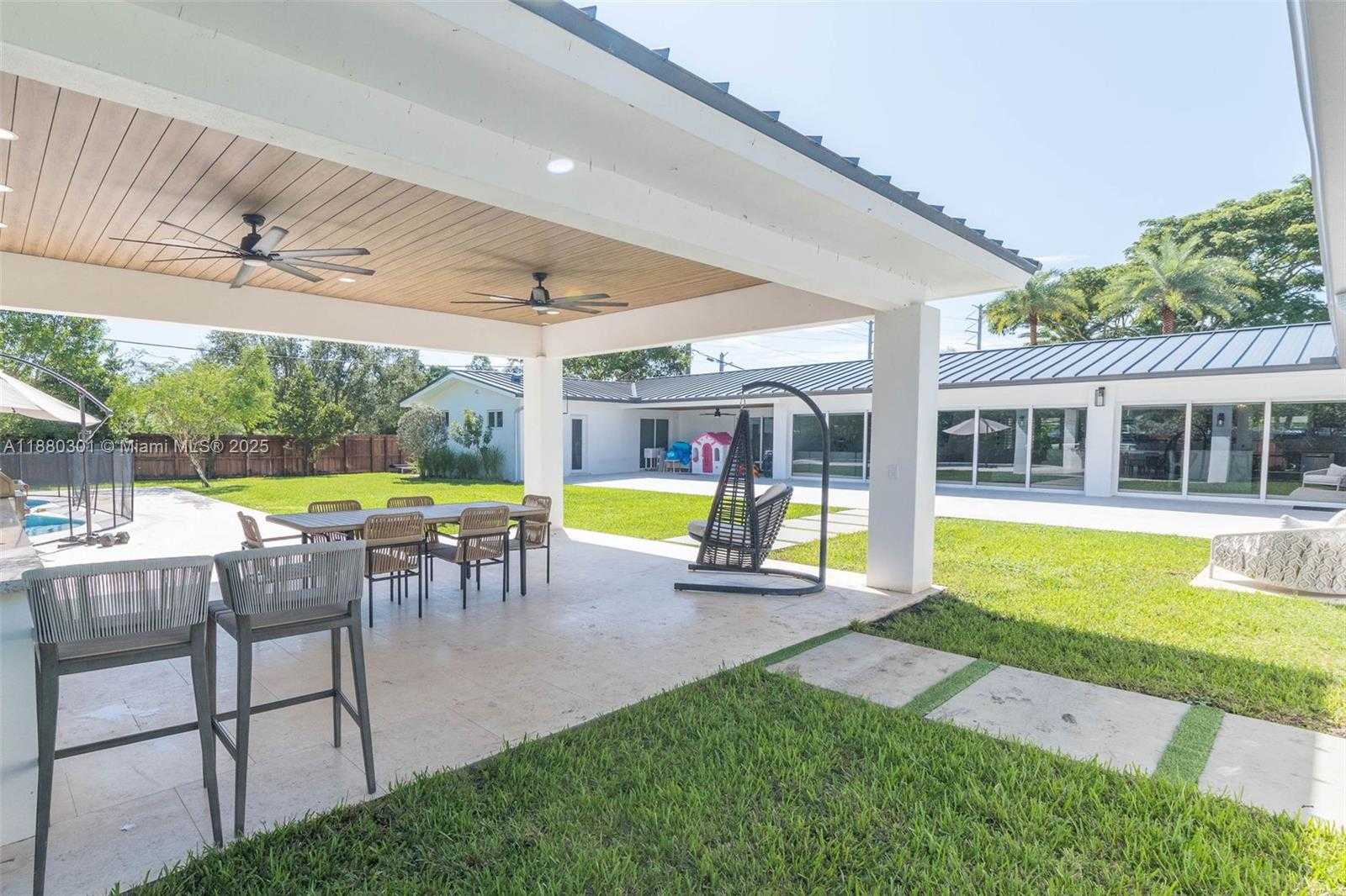 Small Image of 7505 SOUTH WEST 141ST ST, Palmetto Bay Number 25