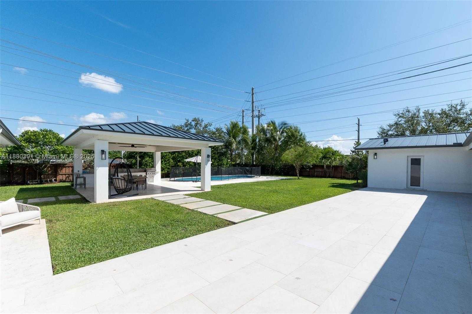 Small Image of 7505 SOUTH WEST 141ST ST, Palmetto Bay Number 28