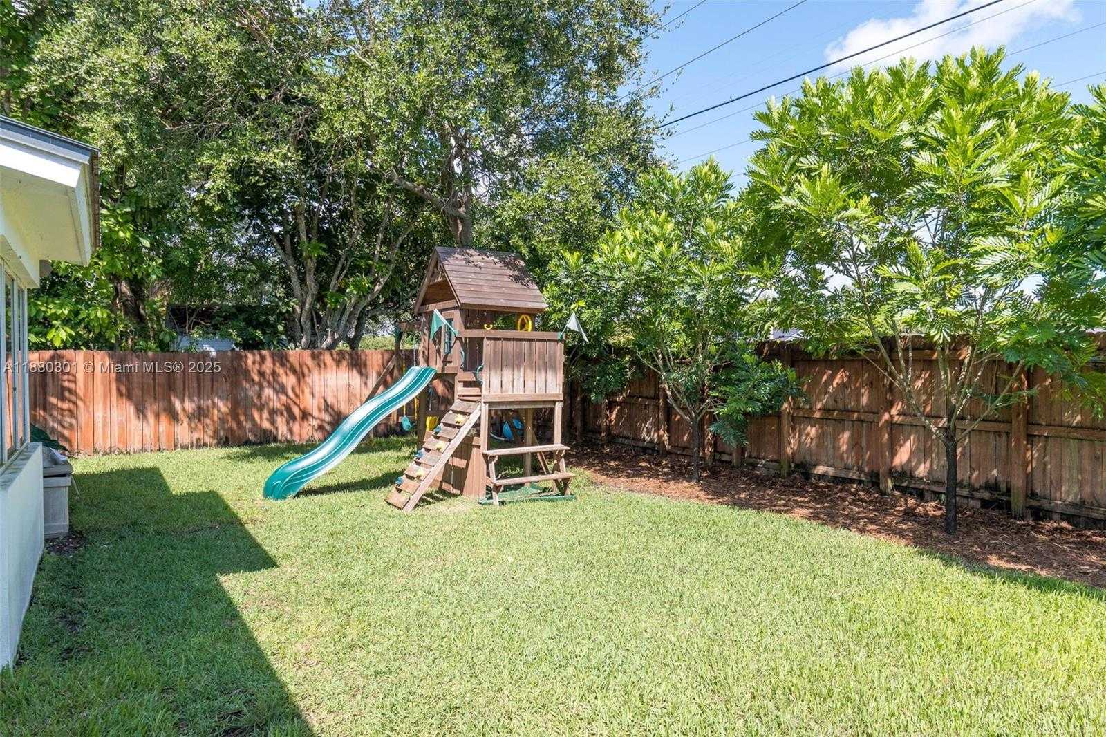 Small Image of 7505 SOUTH WEST 141ST ST, Palmetto Bay Number 30