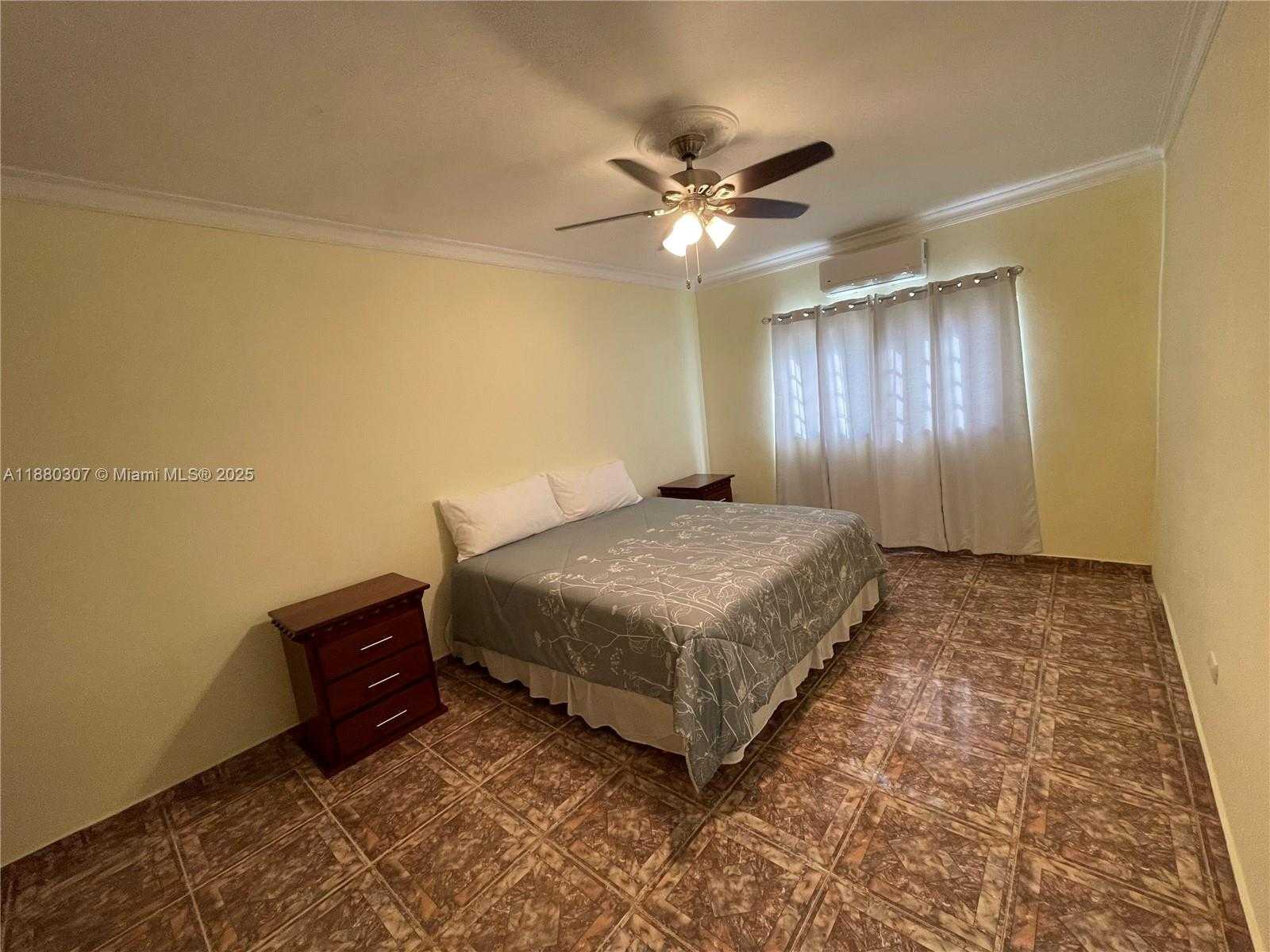 Small Image of 5 CASA#3, Out of City Number 9