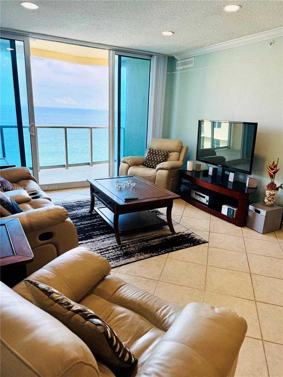 Small Image of 2501 SOUTH OCEAN DR #PH21, Hollywood Number 16