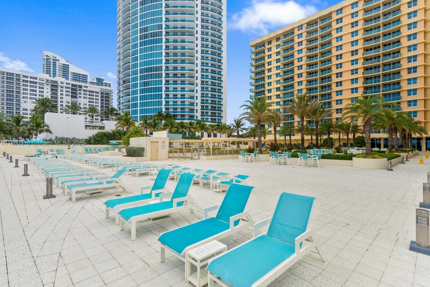 Small Image of 2501 SOUTH OCEAN DR #PH21, Hollywood Number 23