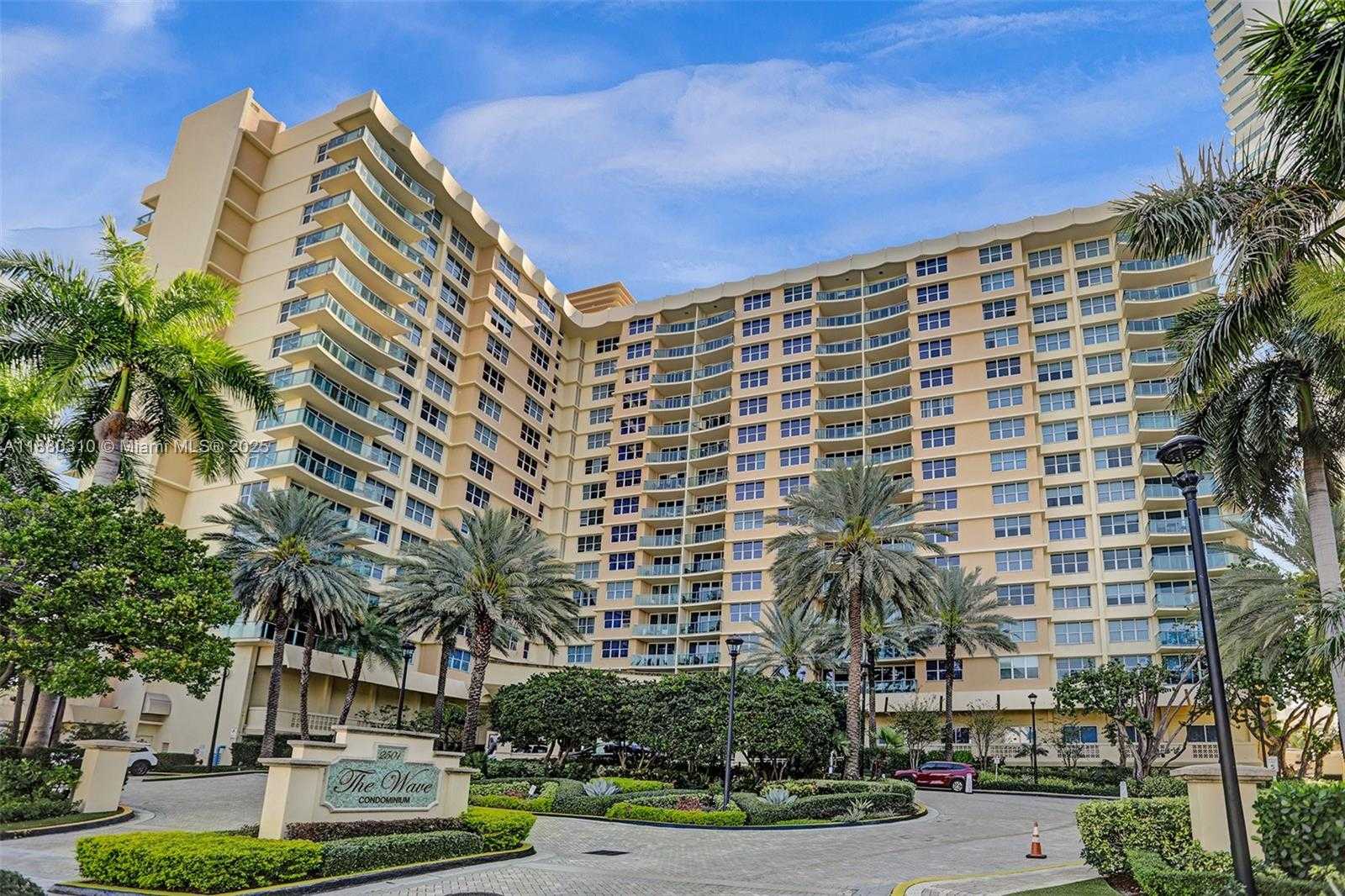 Small Image of 2501 SOUTH OCEAN DR #PH21, Hollywood Number 27