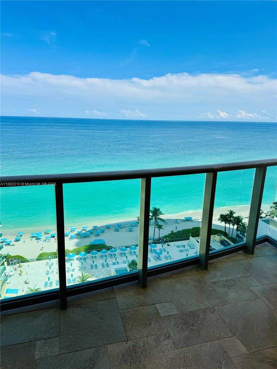 Small Image of 2501 SOUTH OCEAN DR #PH21, Hollywood Number 3