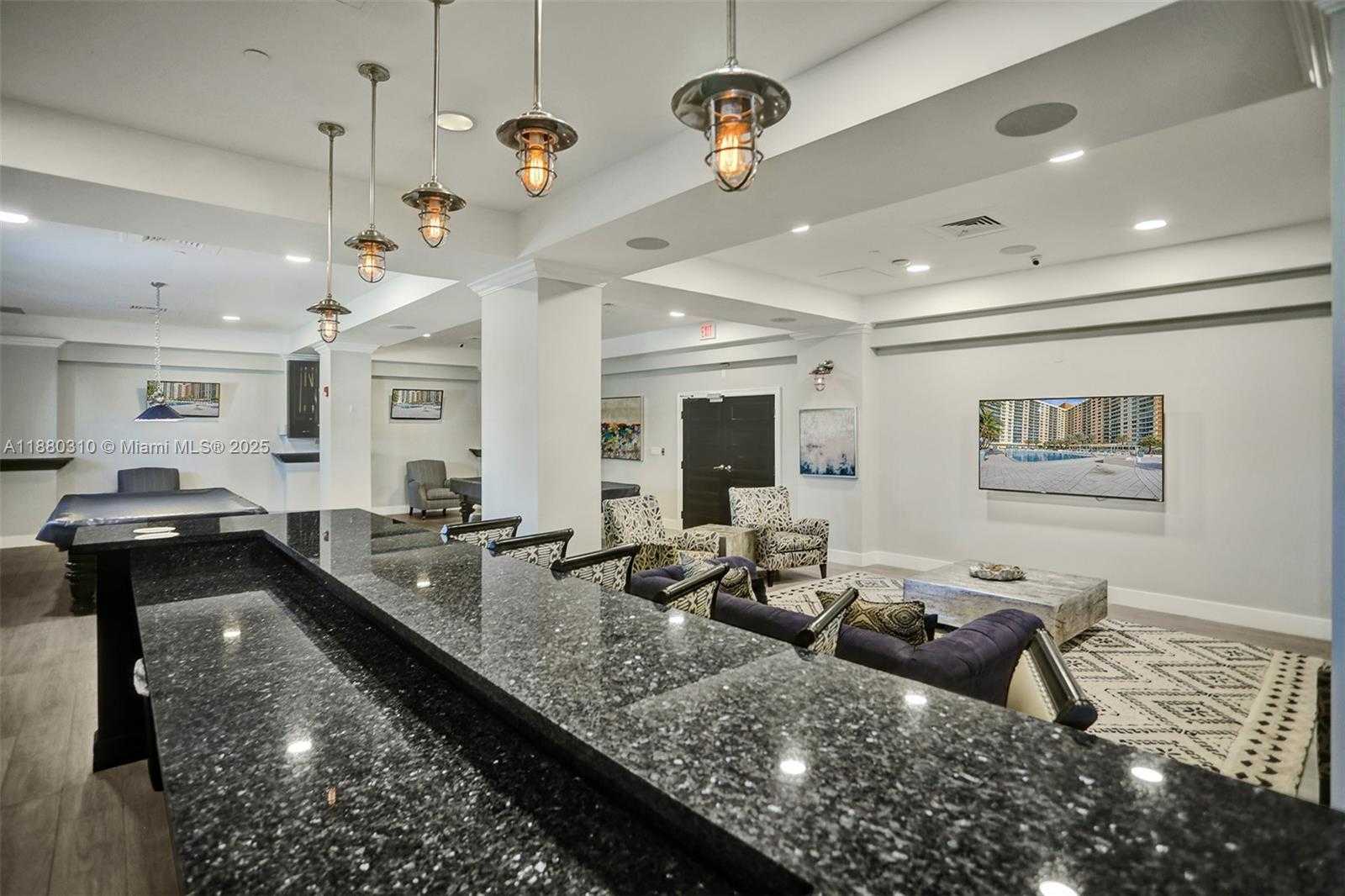 Small Image of 2501 SOUTH OCEAN DR #PH21, Hollywood Number 34