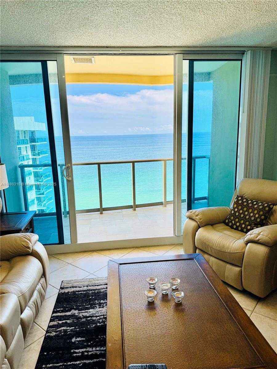 Small Image of 2501 SOUTH OCEAN DR #PH21, Hollywood Number 4