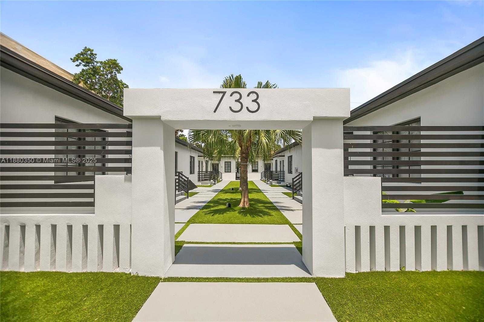Small Image of 733 MICHIGAN AVE #2, Miami Beach Number 17