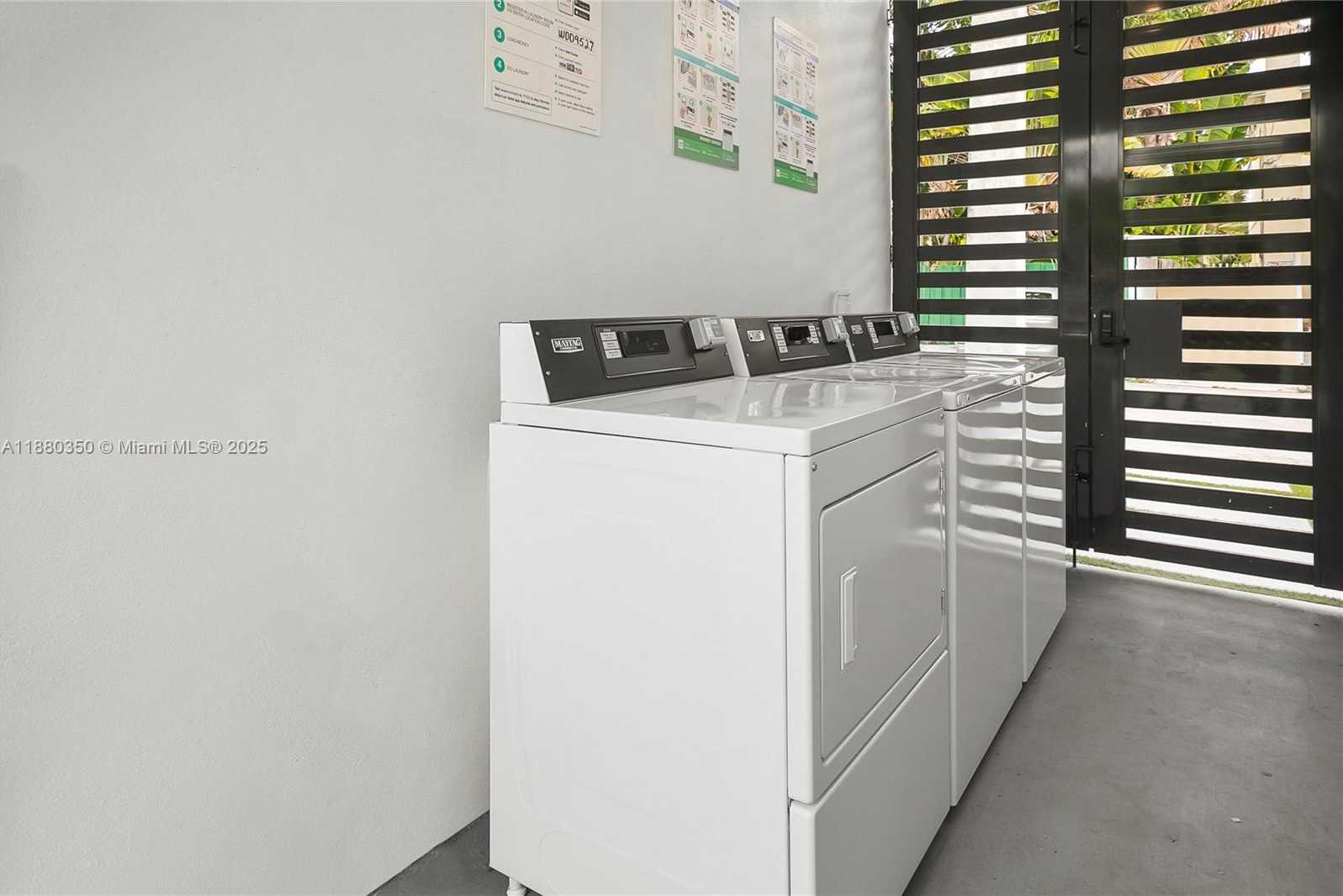 Small Image of 733 MICHIGAN AVE #2, Miami Beach Number 21