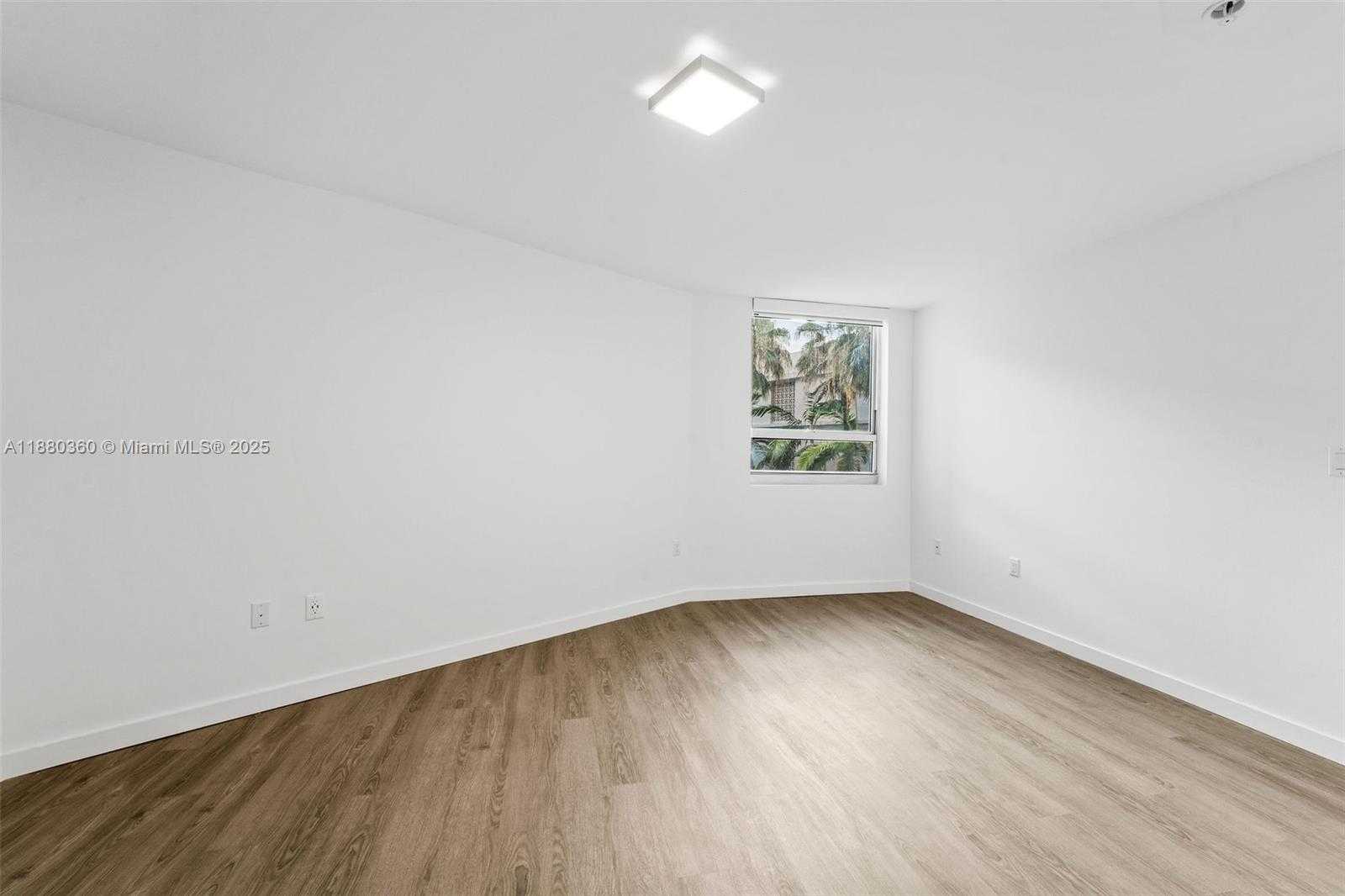 Small Image of 1500 BAY RD #M-0727, Miami Beach Number 27