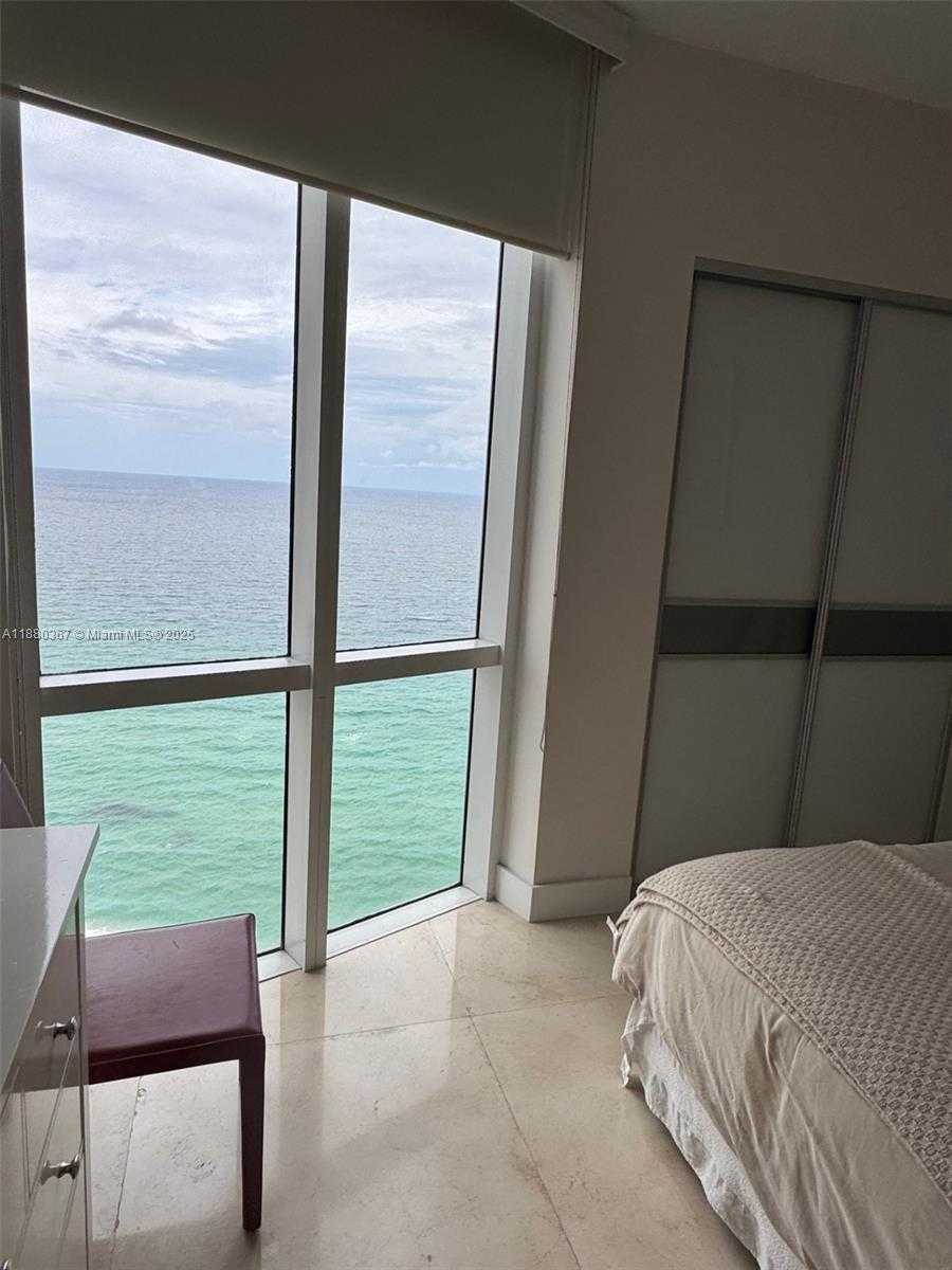 Small Image of 16001 COLLINS AVE #2304, Sunny Isles Beach Number 14