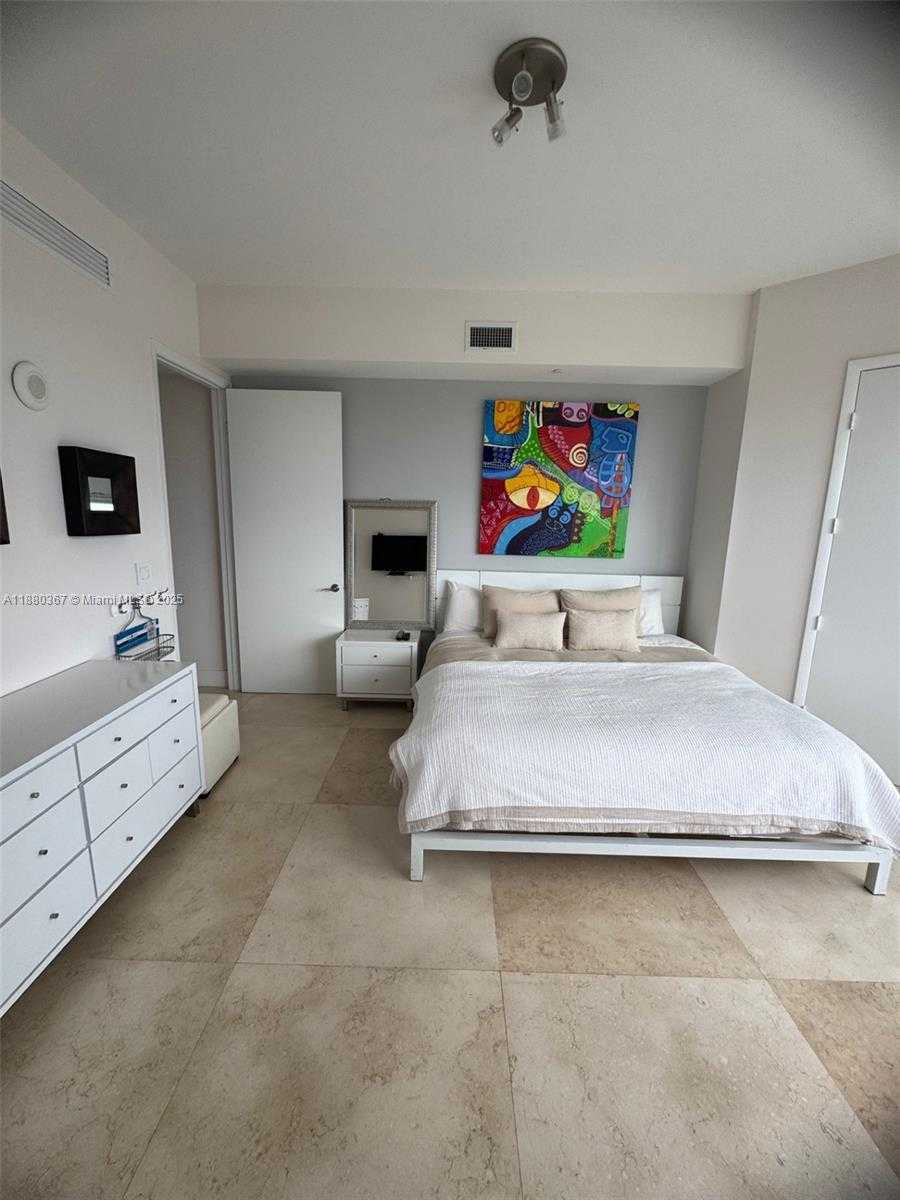 Small Image of 16001 COLLINS AVE #2304, Sunny Isles Beach Number 18