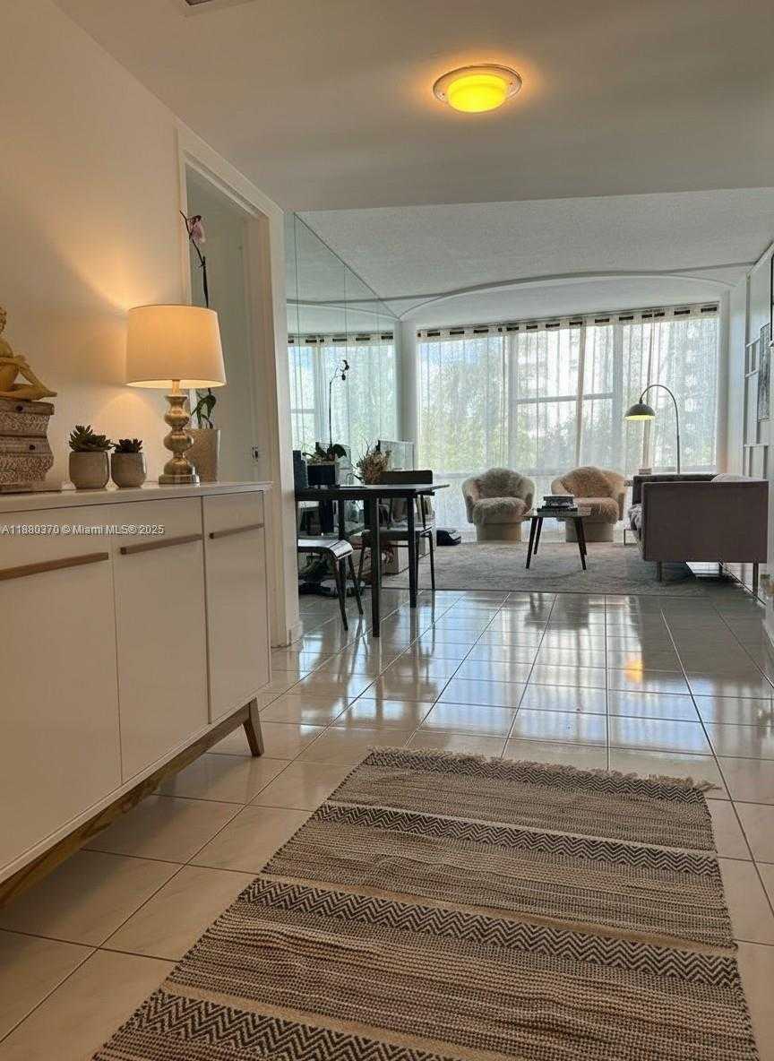 Small Image of 900 BAY DR #211, Miami Beach Number 16