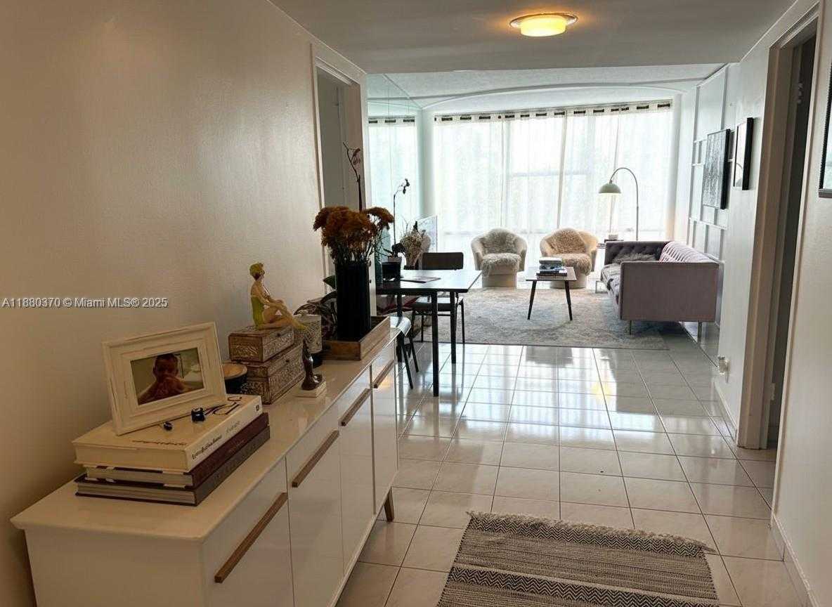 Small Image of 900 BAY DR #211, Miami Beach Number 2