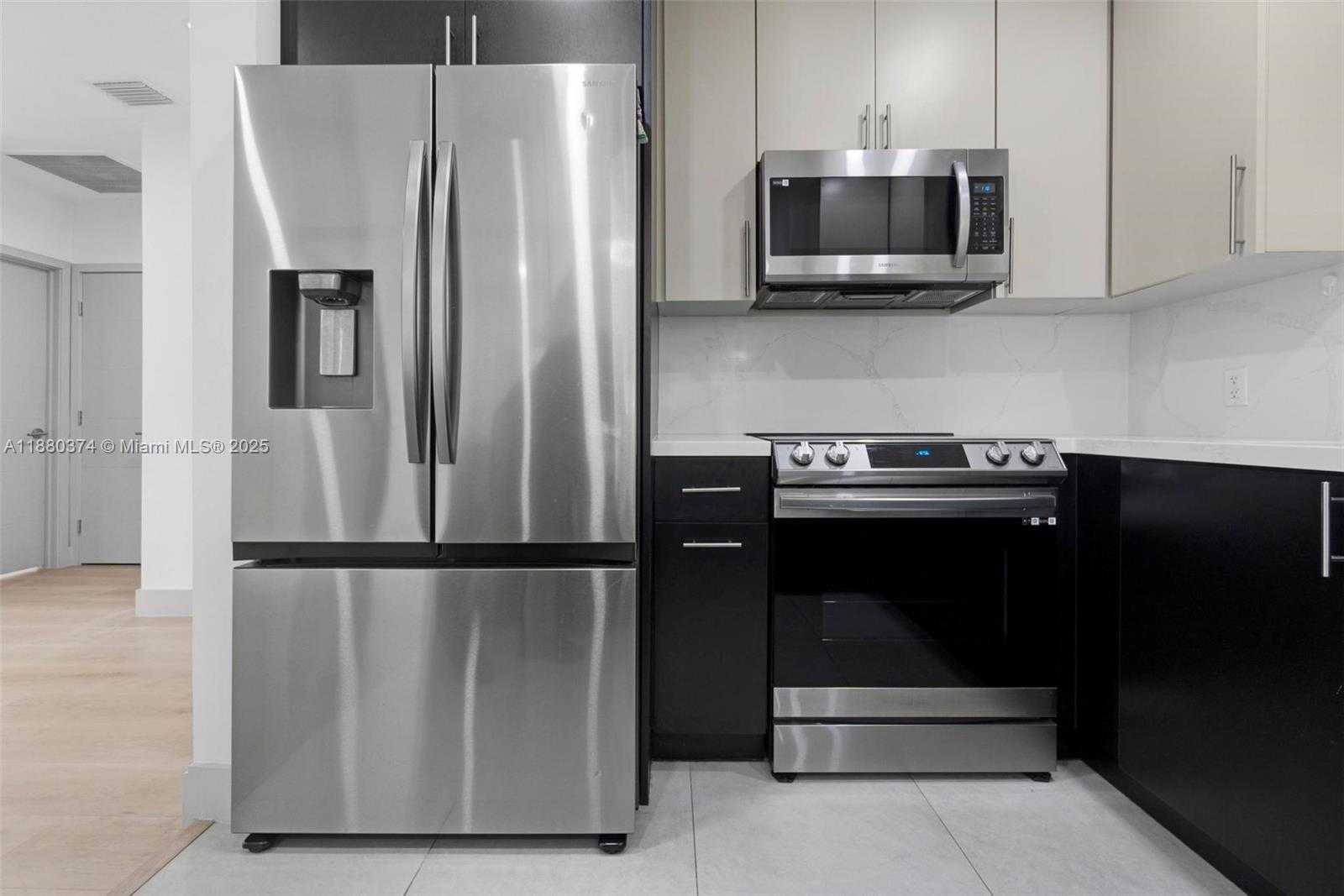 Small Image of 570 SOUTH WEST 45TH AVE, Miami Number 16