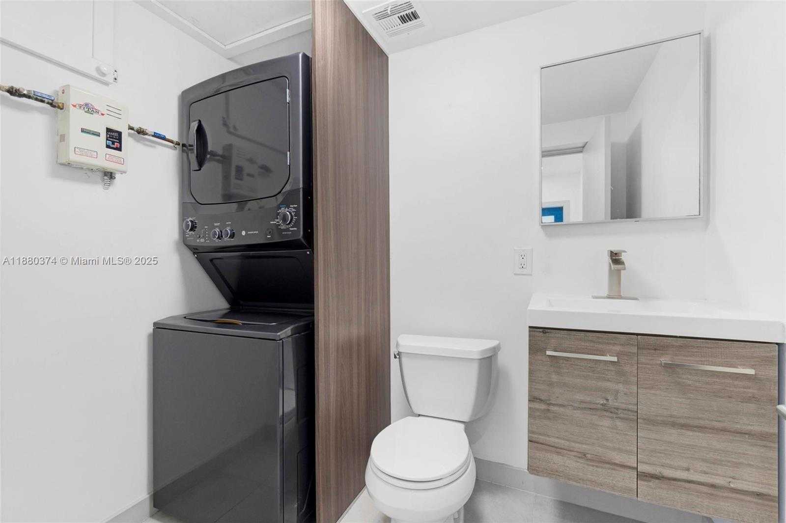 Small Image of 570 SOUTH WEST 45TH AVE, Miami Number 22