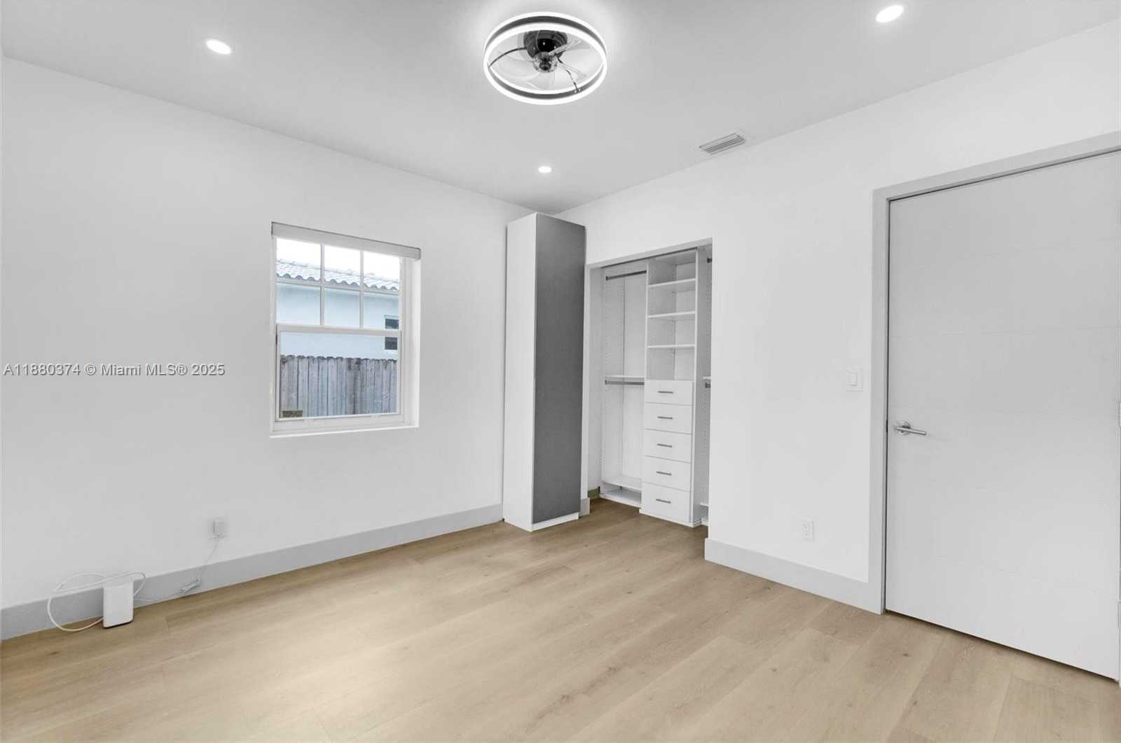 Small Image of 570 SOUTH WEST 45TH AVE, Miami Number 29