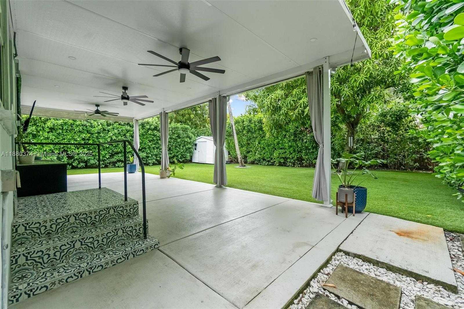 Small Image of 570 SOUTH WEST 45TH AVE, Miami Number 37