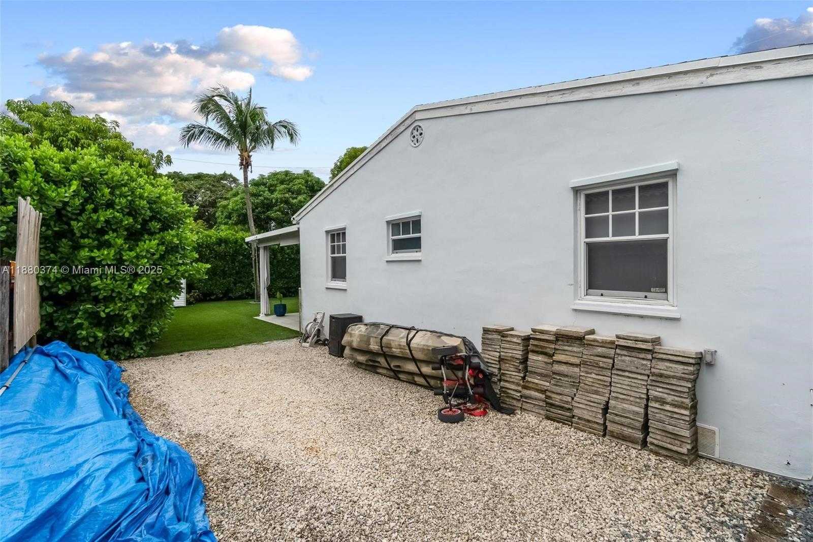 Small Image of 570 SOUTH WEST 45TH AVE, Miami Number 42