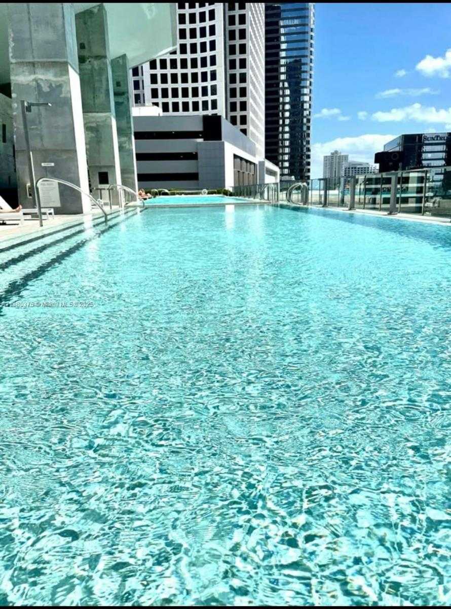 Small Image of 68 SOUTH EAST 6TH ST #2303, Miami Number 24