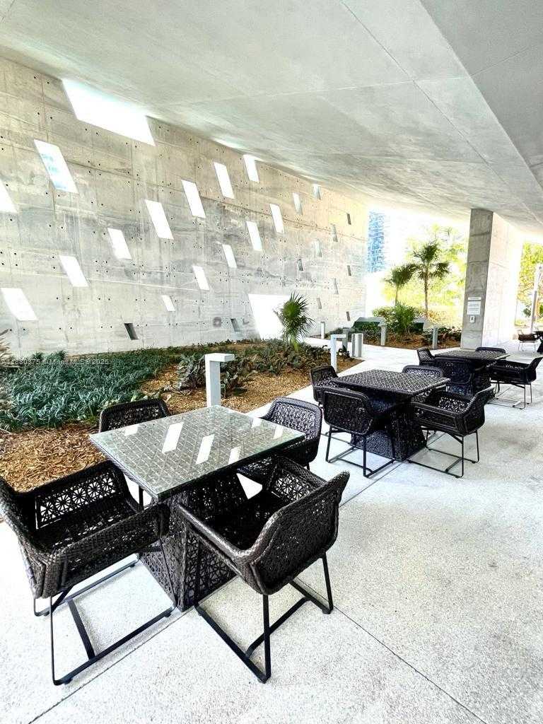 Small Image of 68 SOUTH EAST 6TH ST #2303, Miami Number 32