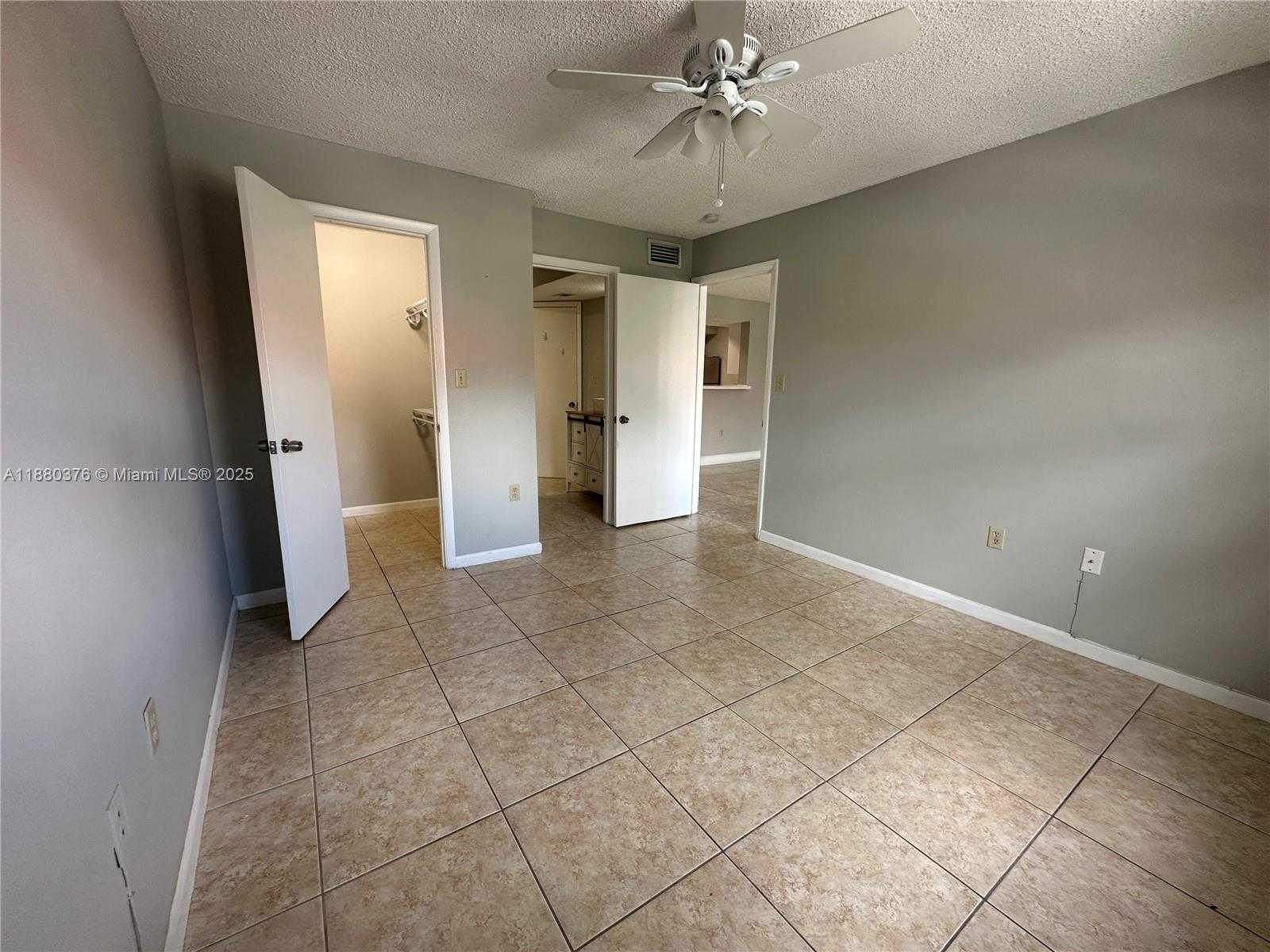 Small Image of 10500 SOUTH WEST 155TH CT #1023, Miami Number 12