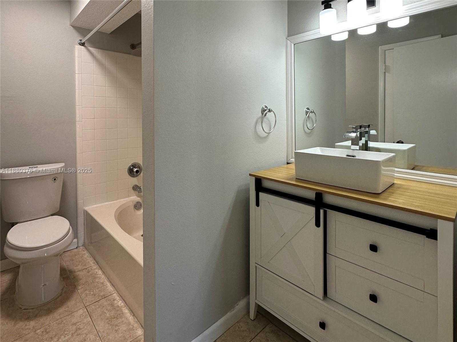 Small Image of 10500 SOUTH WEST 155TH CT #1023, Miami Number 9