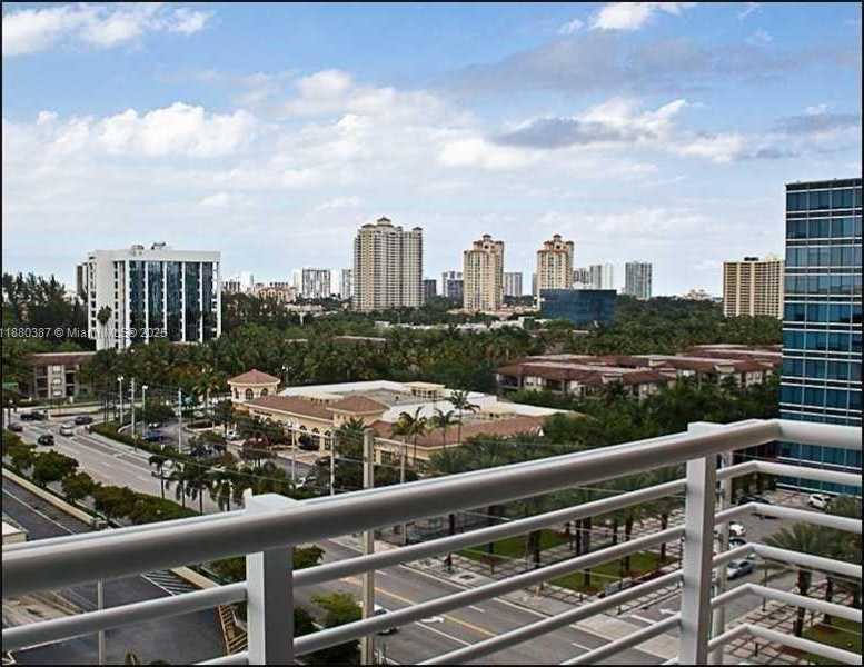 Small Image of 18800 NORTH EAST 29TH AVE #903, Aventura Number 2