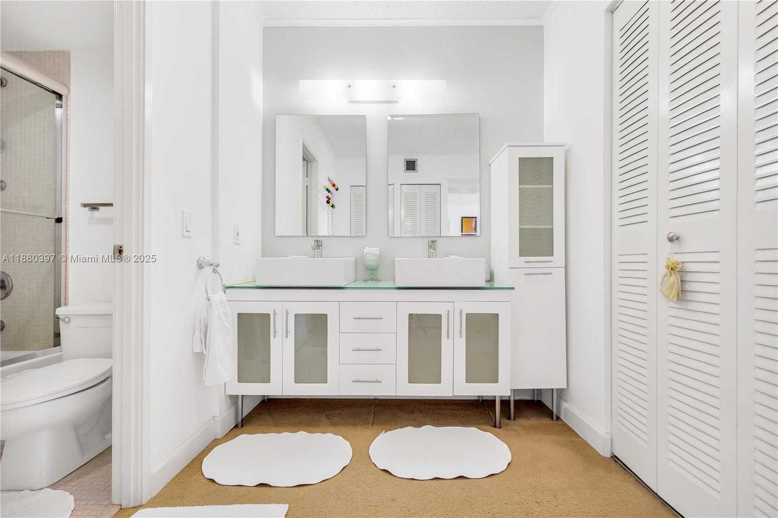 Small Image of 3701 NORTH COUNTRY CLUB DR #1604, Aventura Number 10