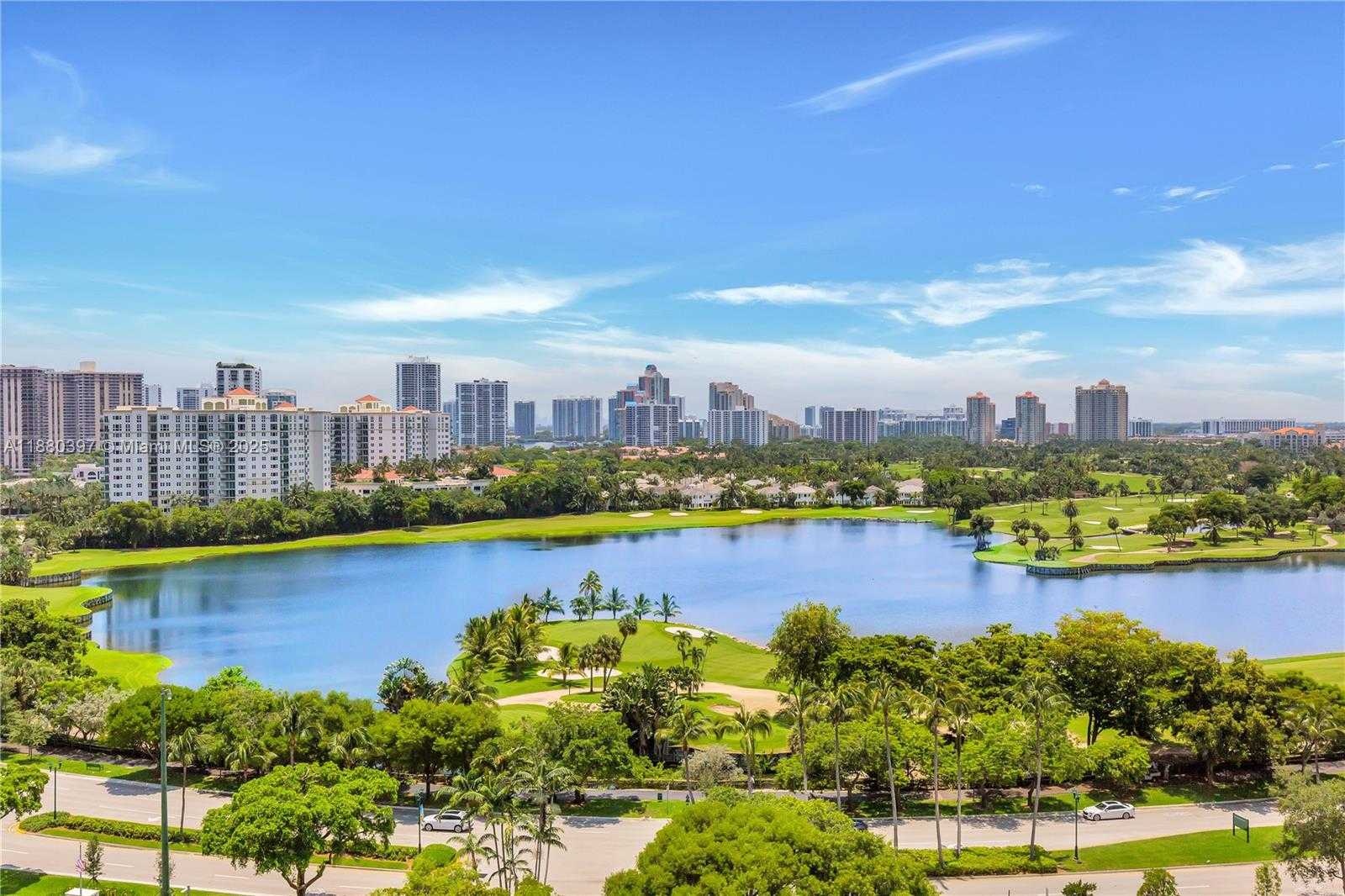 Small Image of 3701 NORTH COUNTRY CLUB DR #1604, Aventura Number 22
