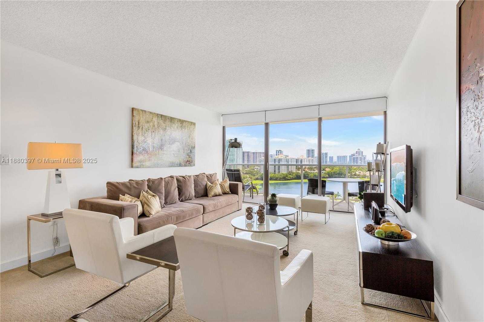 Small Image of 3701 NORTH COUNTRY CLUB DR #1604, Aventura Number 27