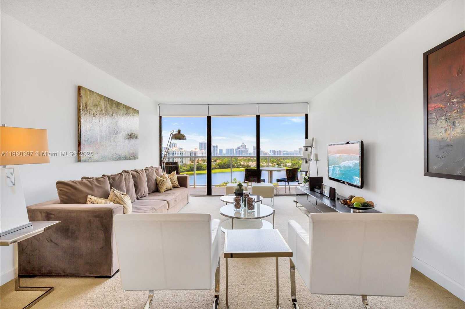 Small Image of 3701 NORTH COUNTRY CLUB DR #1604, Aventura Number 28