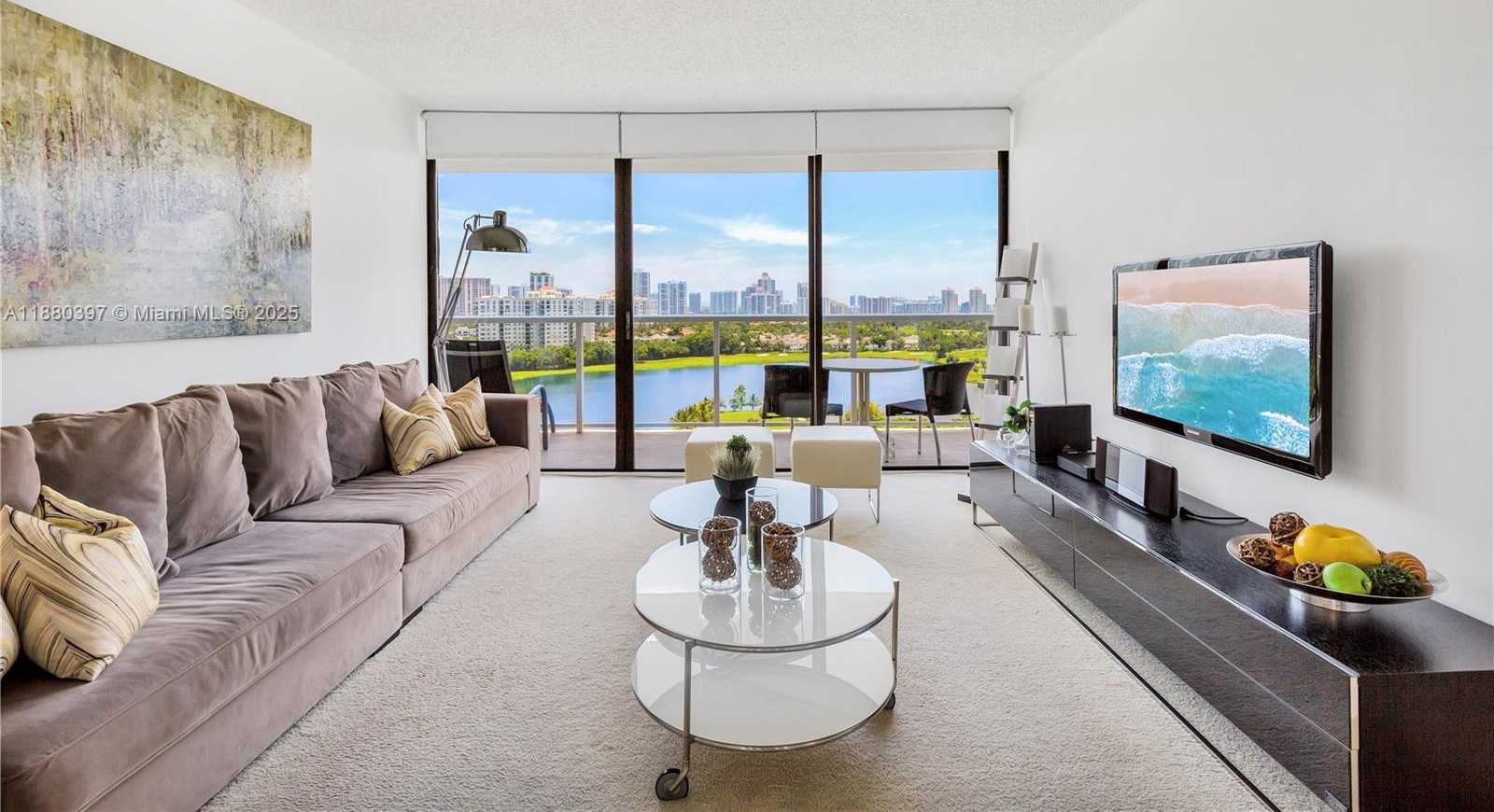Small Image of 3701 NORTH COUNTRY CLUB DR #1604, Aventura Number 29