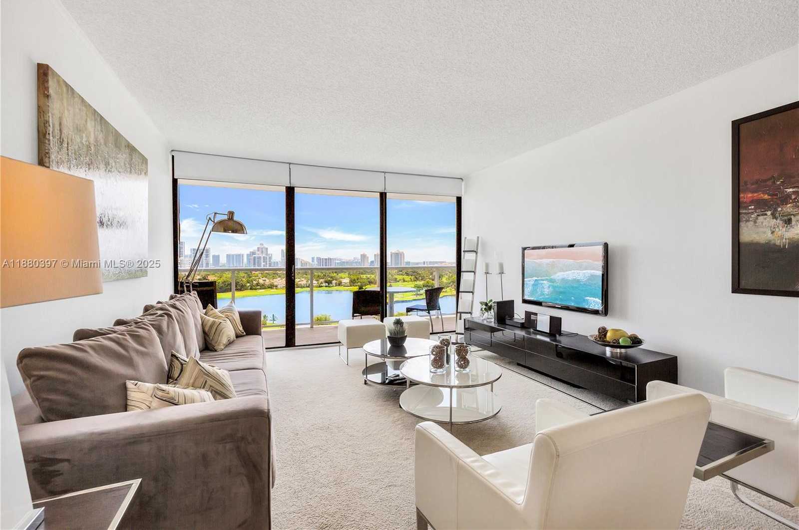 Small Image of 3701 NORTH COUNTRY CLUB DR #1604, Aventura Number 30