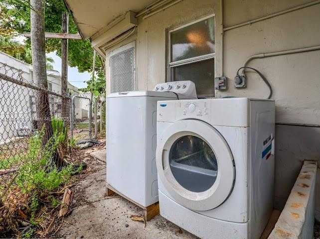 Small Image of 2250 NORTH EAST 136TH ST, North Miami Beach Number 11