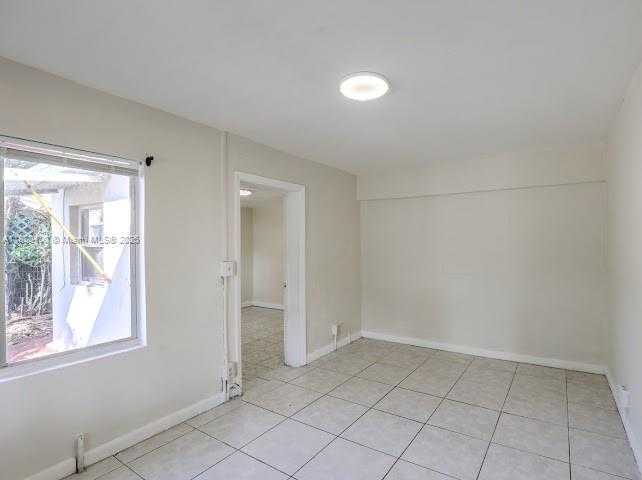 Small Image of 2250 NORTH EAST 136TH ST, North Miami Beach Number 14