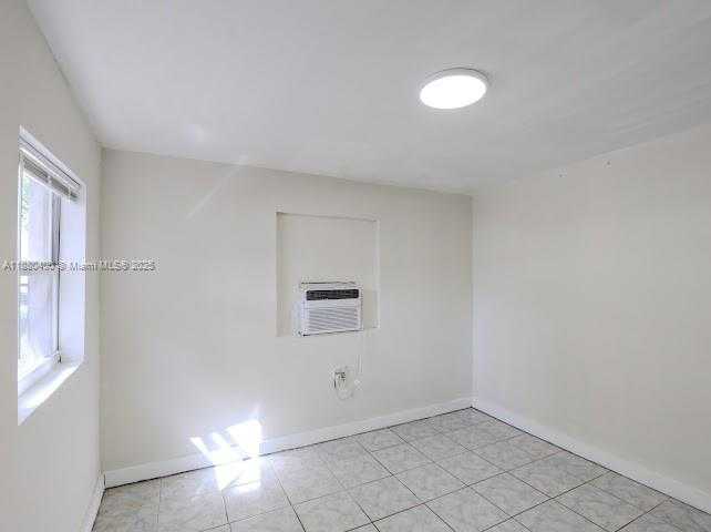 Small Image of 2250 NORTH EAST 136TH ST, North Miami Beach Number 7