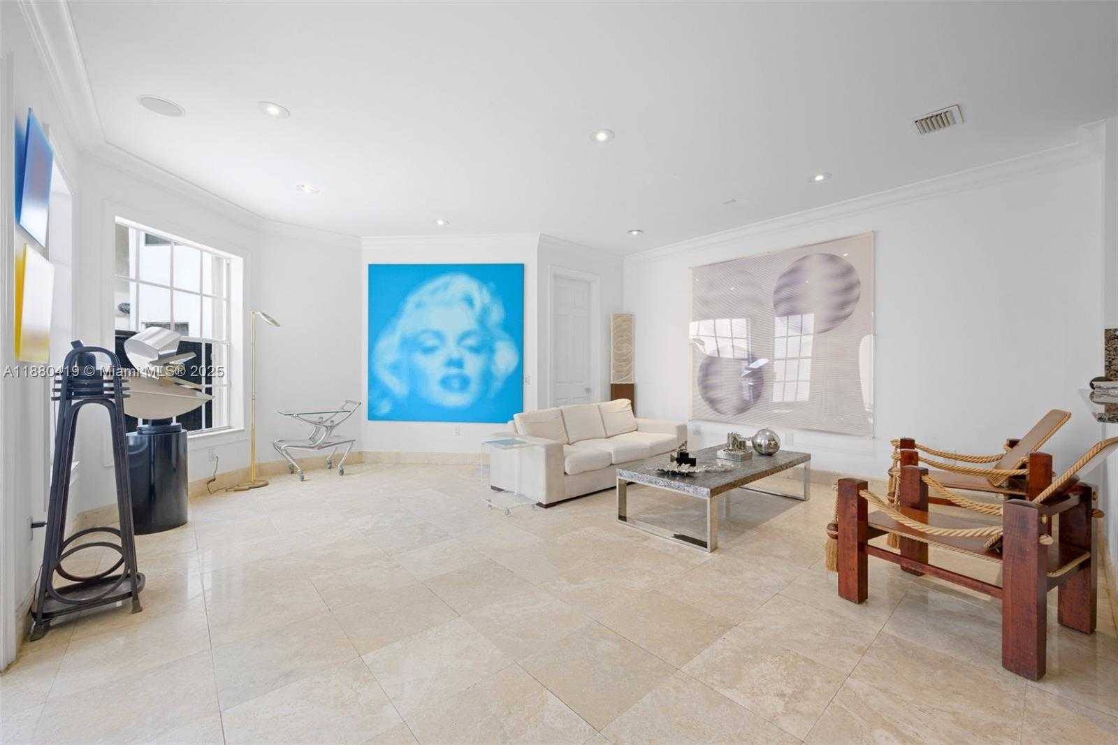 Small Image of 19460 39TH CT #19460, Sunny Isles Beach Number 6