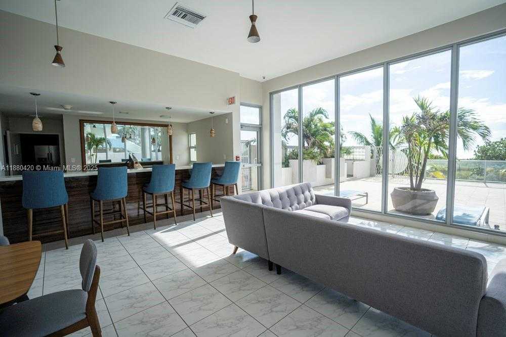 Small Image of 9225 COLLINS AVE #1407, Surfside Number 25