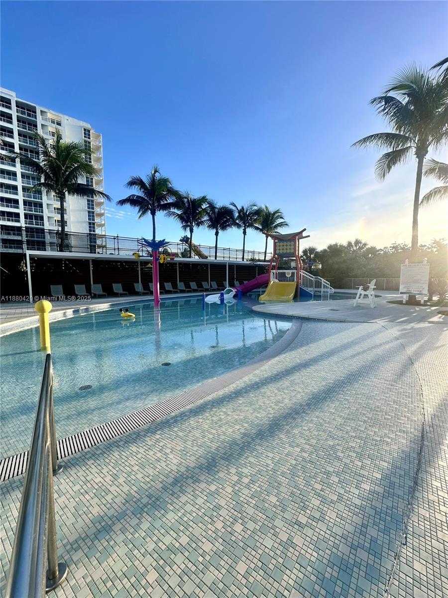 Small Image of 9225 COLLINS AVE #1407, Surfside Number 30