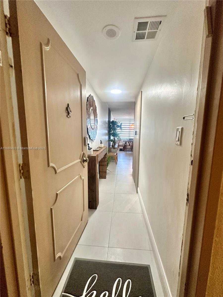 Small Image of 9225 COLLINS AVE #1407, Surfside Number 6