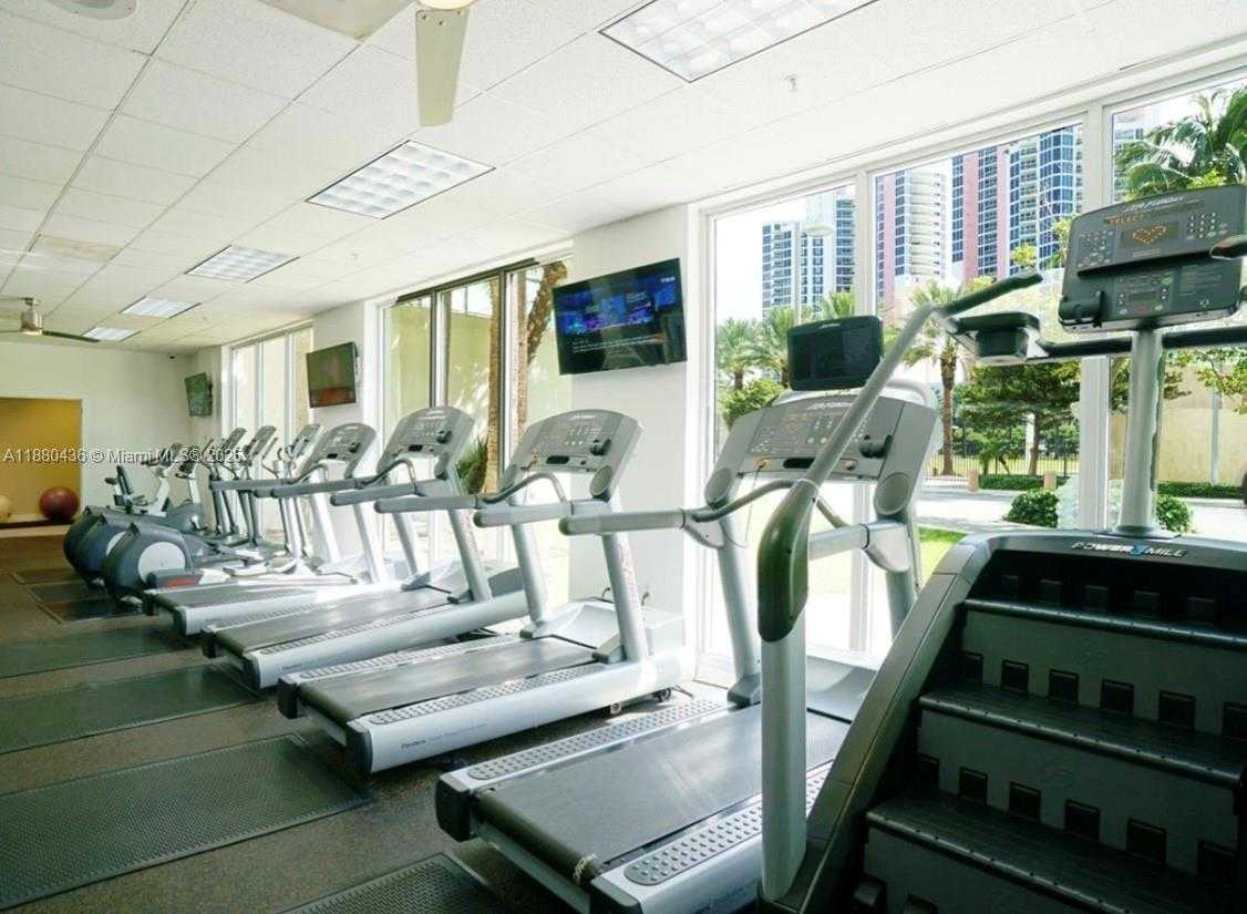 Small Image of 19370 COLLINS AVE #1014, Sunny Isles Beach Number 14