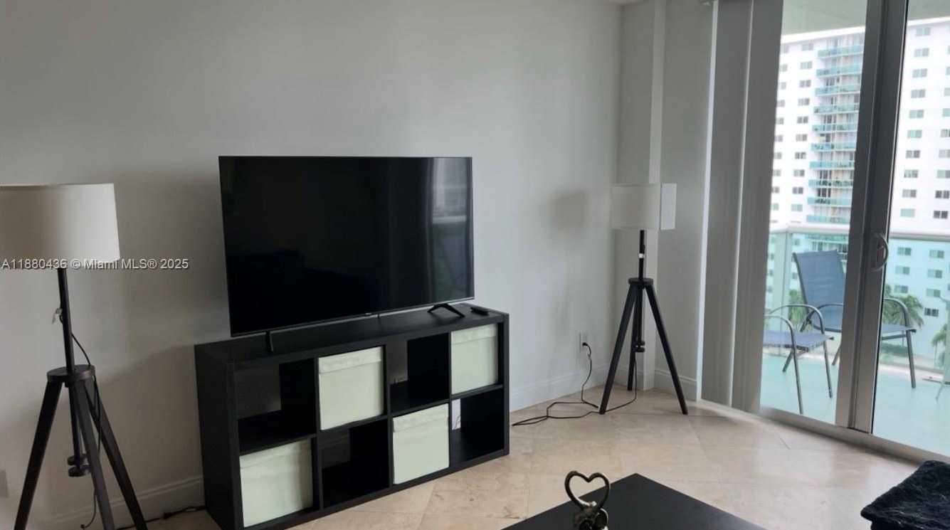 Small Image of 19370 COLLINS AVE #1014, Sunny Isles Beach Number 2