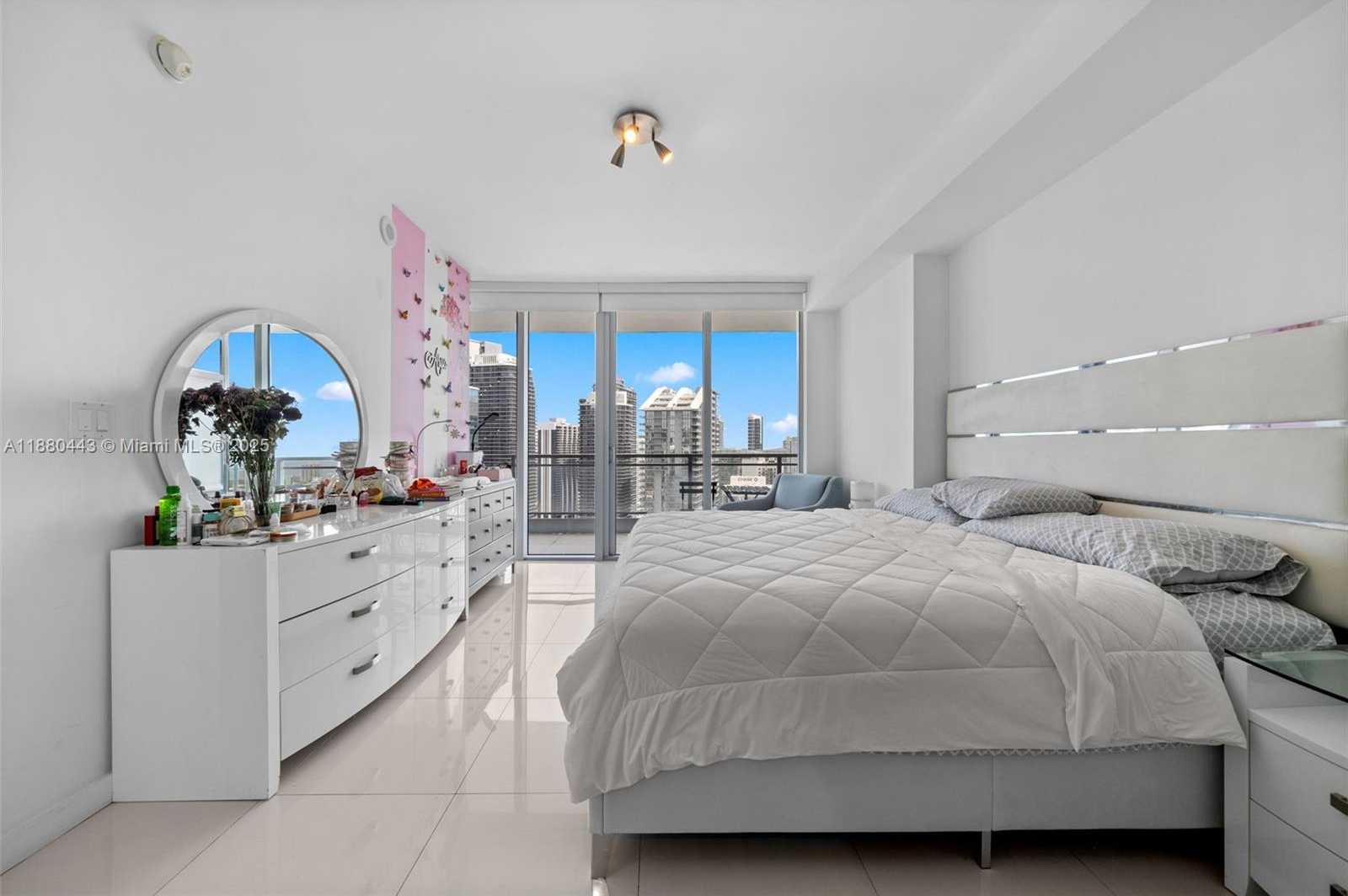 Small Image of 92 SOUTH WEST 3RD ST #4403, Miami Number 13